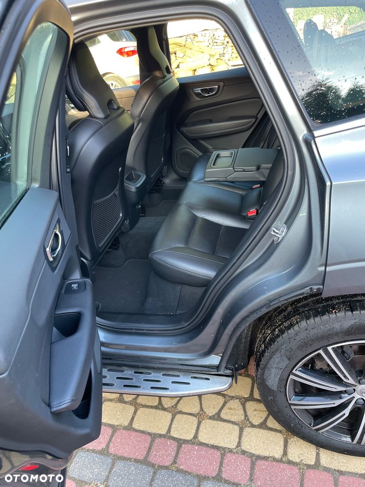 Volvo XC 60 B4 D AWD Inscription - 14