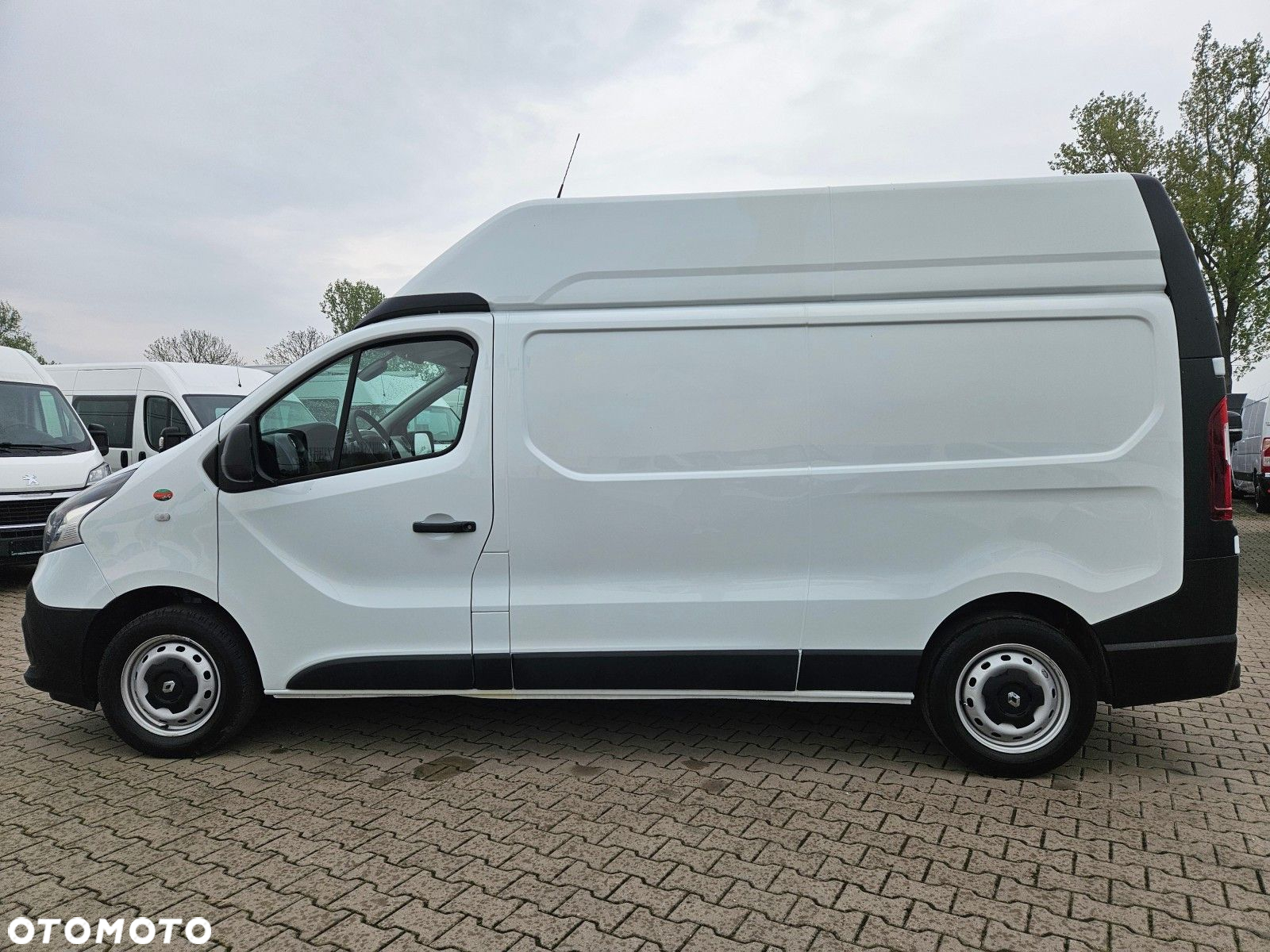 Renault Trafic L2H2 *54999zł NETTO* 1,6dCi/125KM - 8