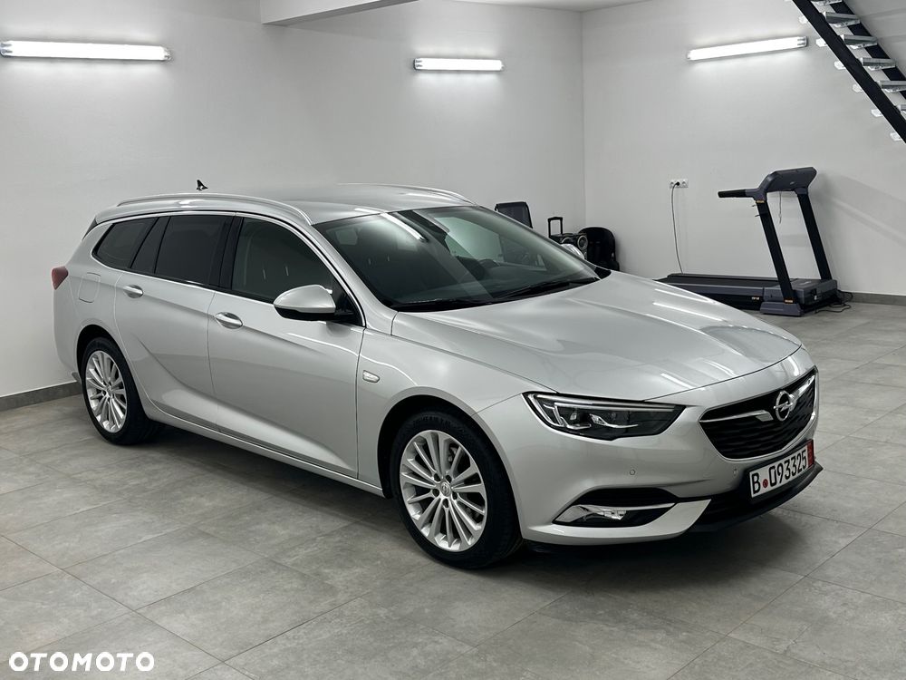 Opel Insignia 2.0 BiTrb D 4x4 Automatik Exclusive - 2