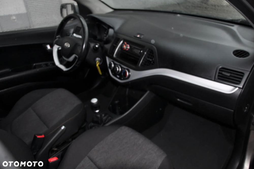 Kia Picanto 1.0 Dream Team Edition - 14