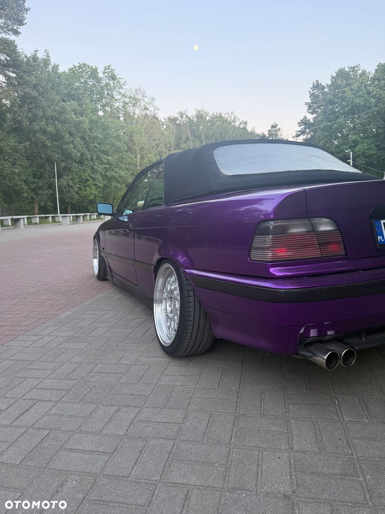 BMW Seria 3 320i - 15