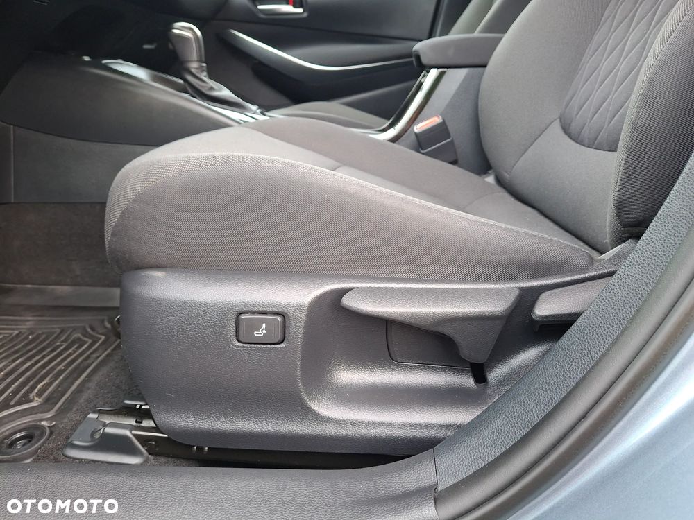 Toyota Corolla 1.8 Hybrid Comfort - 20