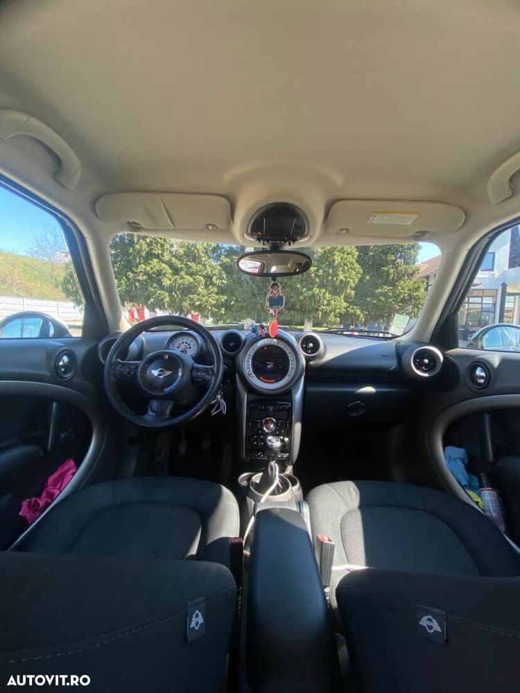 Mini Countryman Cooper D ALL4 - 7