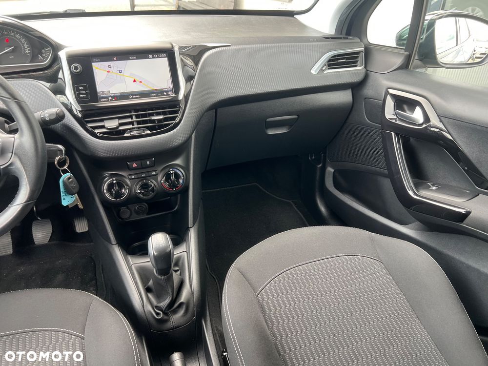 Peugeot 208 PureTech 100 Active Pack - 18
