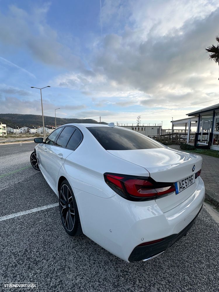 BMW 530 e Pack Desportivo M - 36