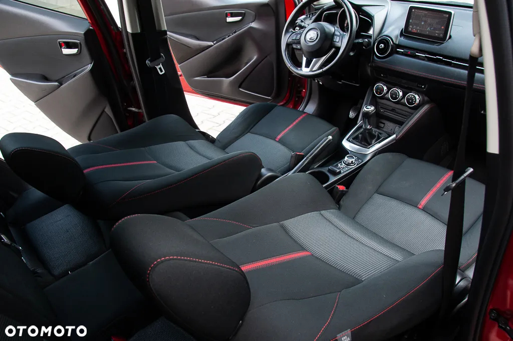 Mazda 2 SKYACTIV-D 105 Exclusive-Line - 6