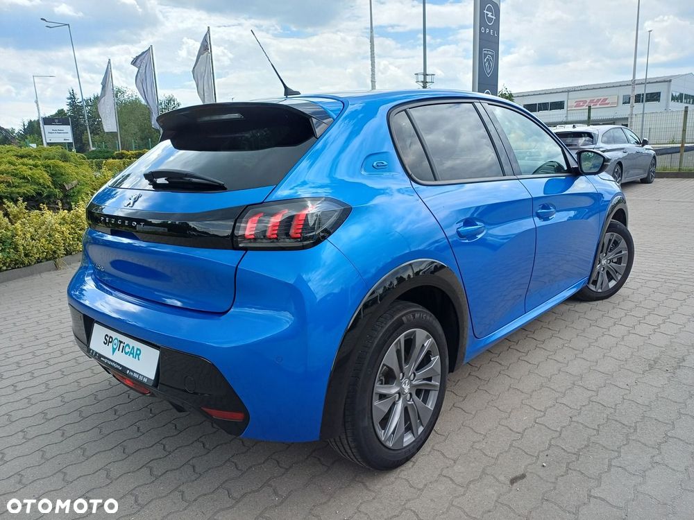 Peugeot 208 50kWh Allure - 4