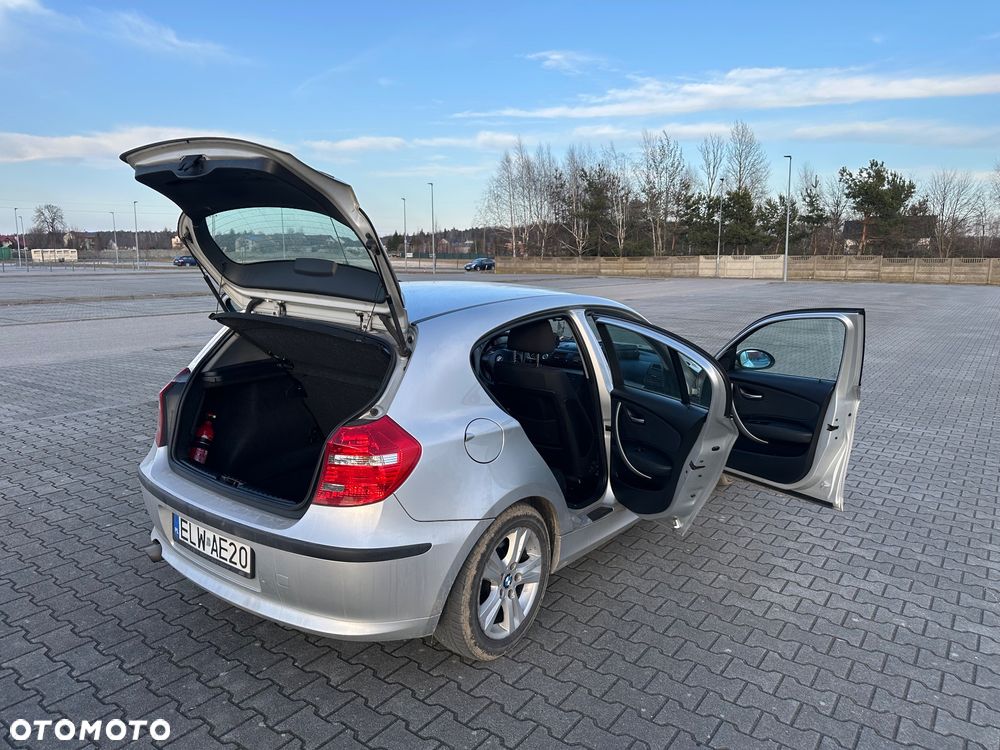 BMW Seria 1 118d DPF - 19