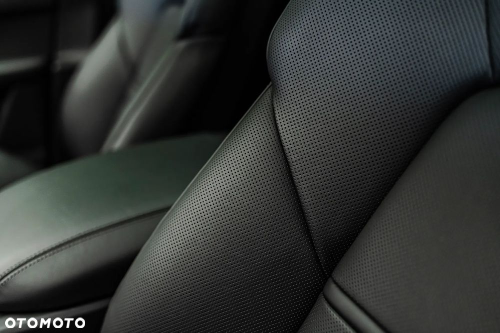 Porsche Cayenne Standard - 21