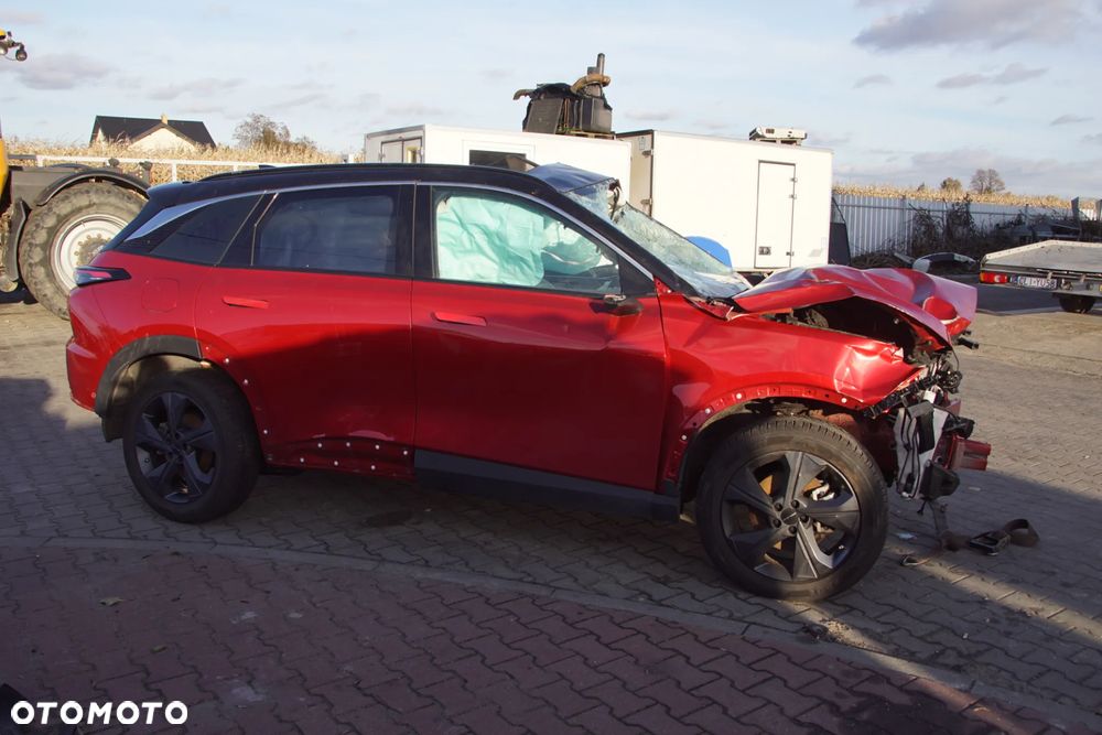 Auto na części - BAIC Beijing 5 1.5 T 177 KM A156T2H 7DCT 52R1 2024R Silnik Skrzynia Drzwi Klapa Zderzak Szyba Klamka Deska Kokpit Sterownik Moduł Czujnik Licznik Wyświetlacz Kierownica Panel - 4
