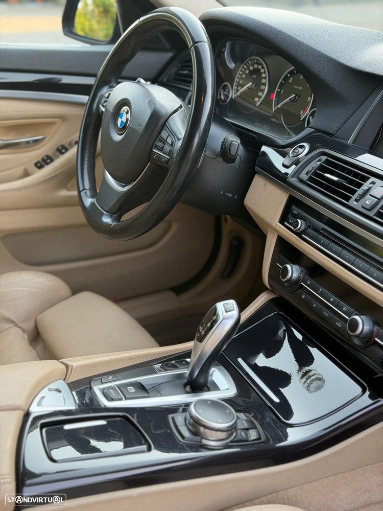 BMW 520 d Auto - 14