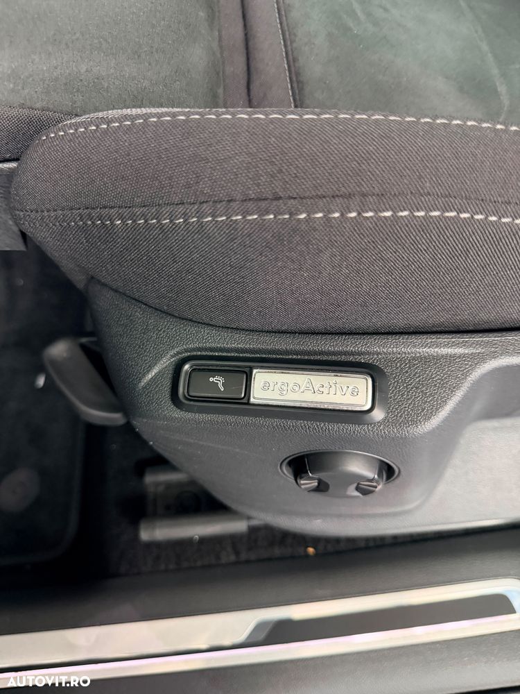 Volkswagen Tiguan 2.0 TDI DSG Life - 12