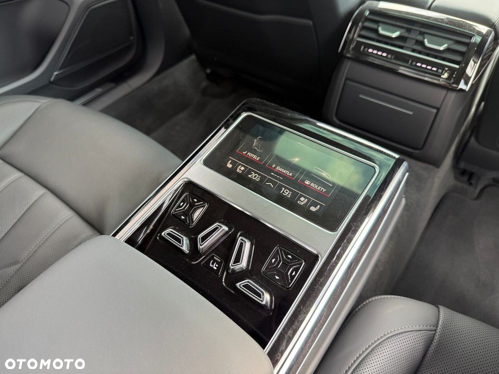 Audi A8 - 15