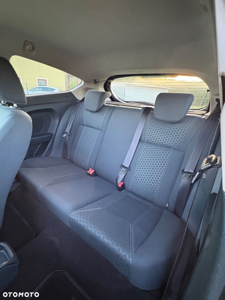 Ford Fiesta 1.25 Ambiente - 13