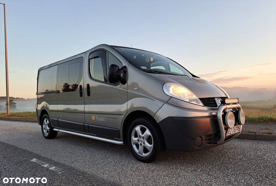 Renault Trafic - 2