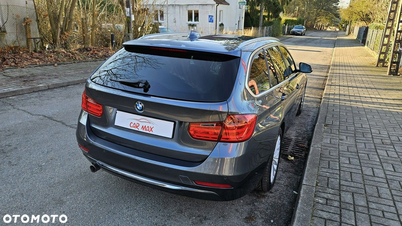 BMW Seria 3 320d Touring Luxury Line - 10