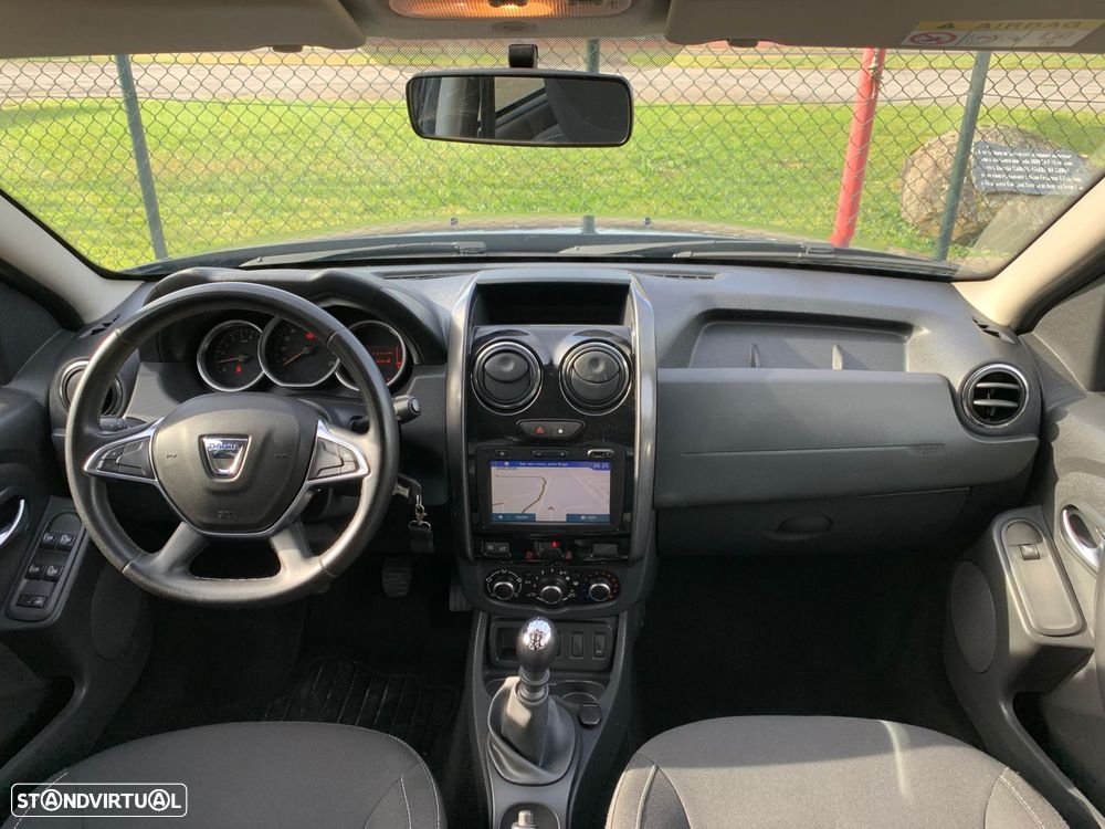 Dacia Duster 1.5 dCi SL Urban Explorer - 14