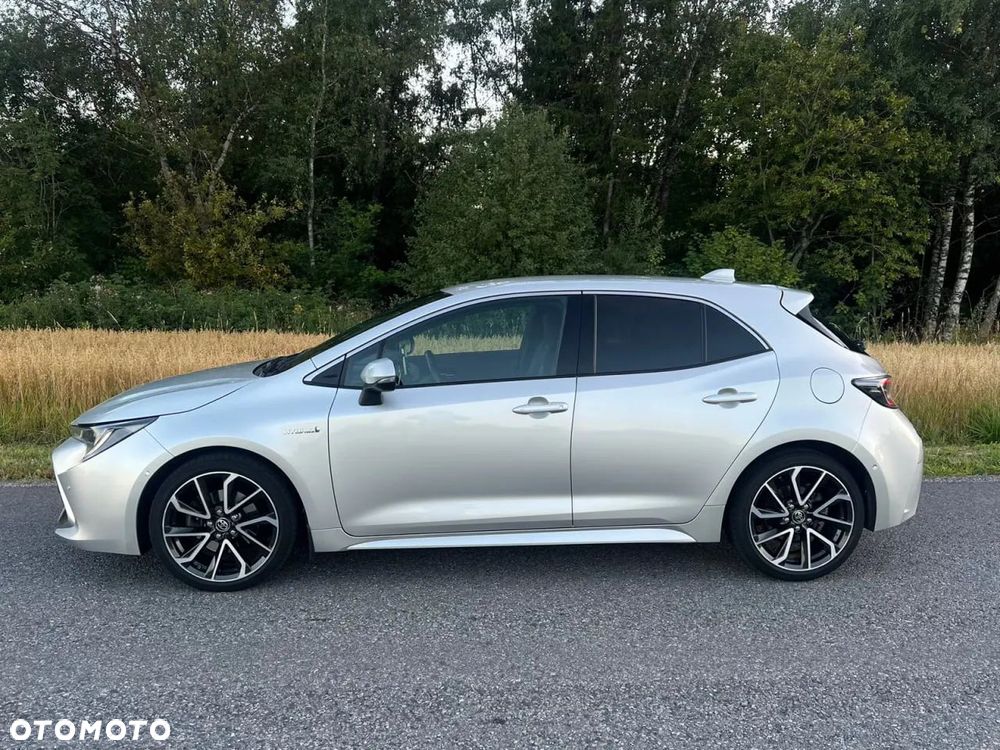 Toyota Corolla 2.0 Hybrid Executive - 7