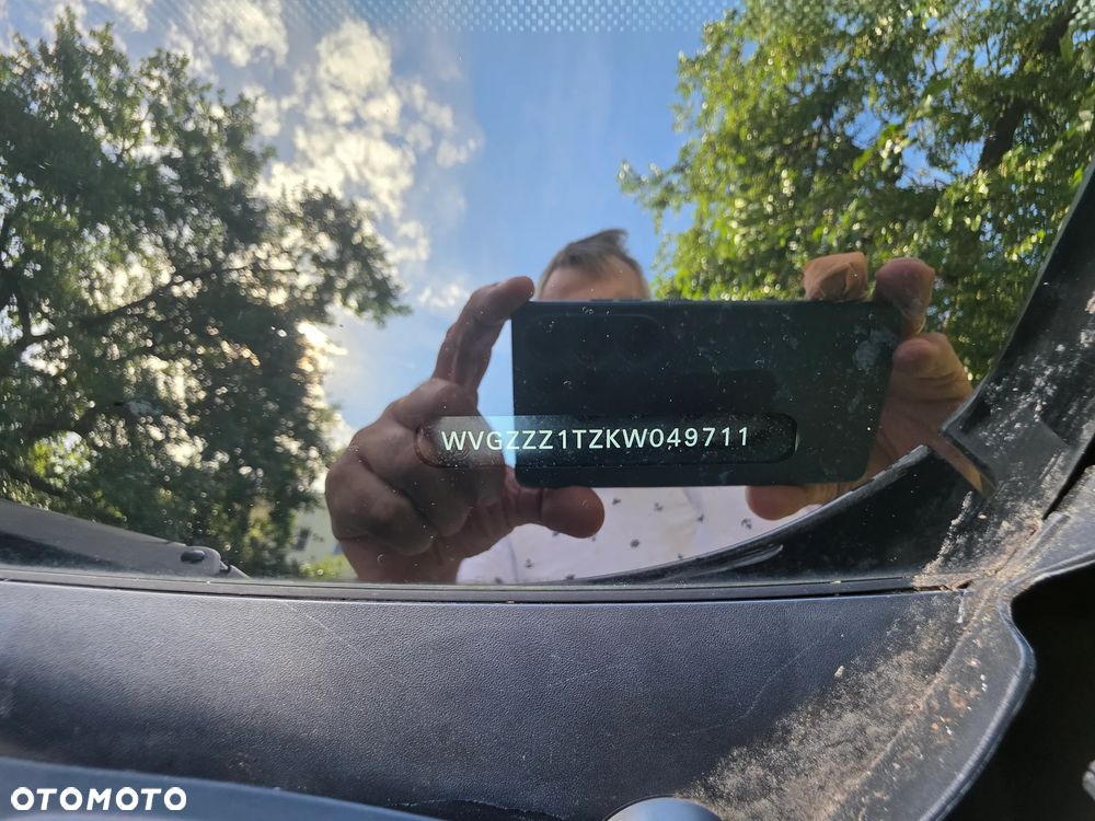 Volkswagen Touran - 10