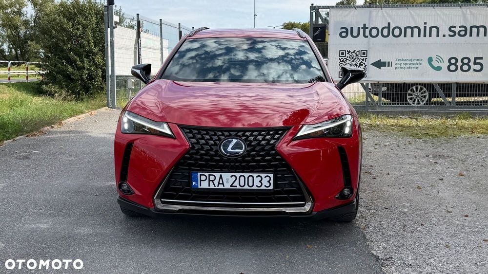 Lexus UX - 5