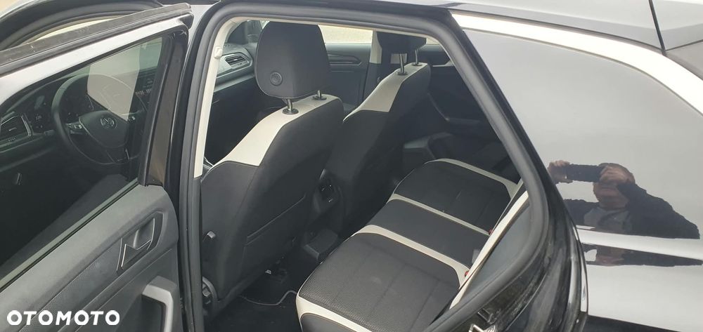Volkswagen T-Roc 1.5 TSI ACT OPF DSG Style - 22
