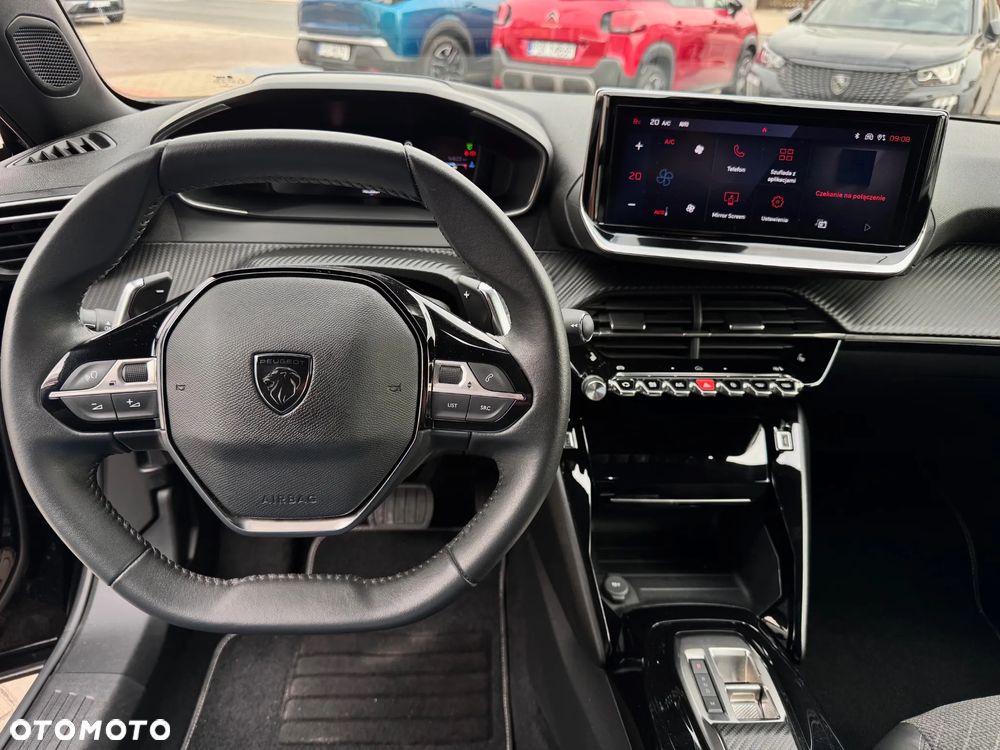 Peugeot 2008 PureTech 130 Allure S&S EAT8 - 14