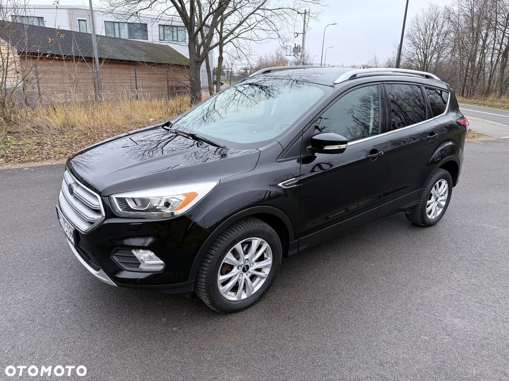 Ford Kuga 1.5 EcoBoost 4x4 Titanium - 37