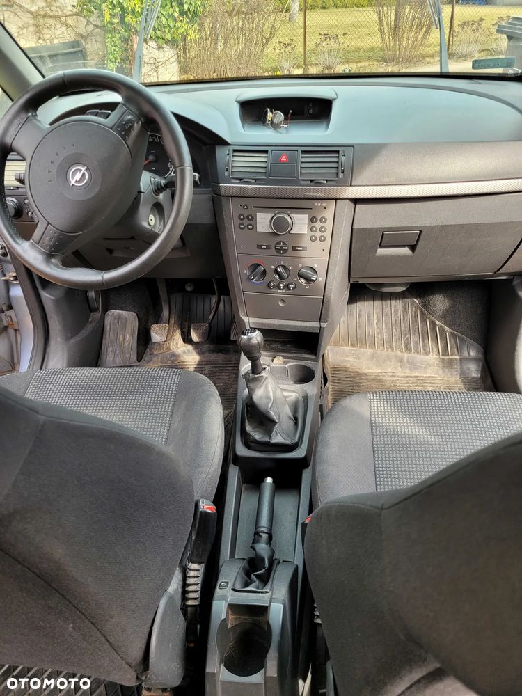 Opel Meriva 1.4 - 14