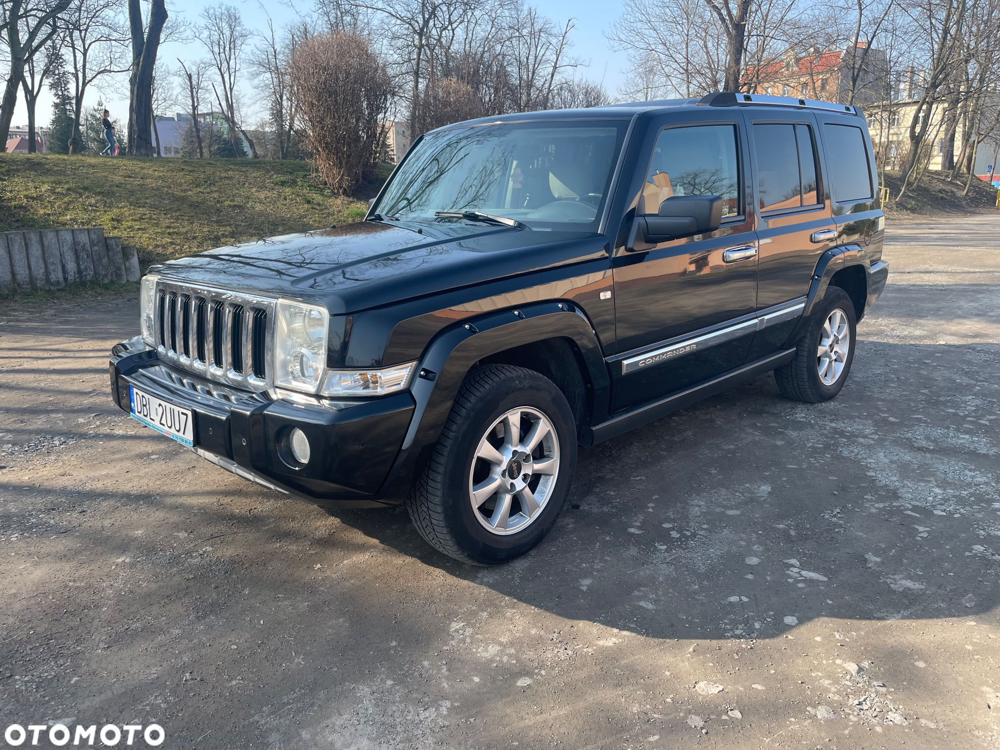 Jeep Commander - 9