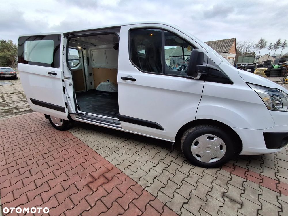 Ford Transit Custom - 22