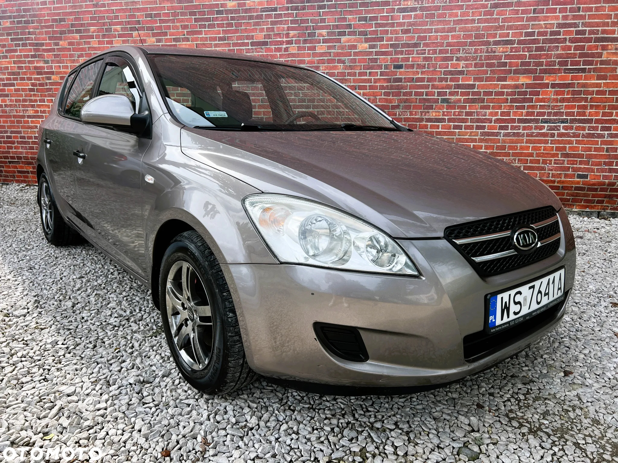Kia Ceed - 3