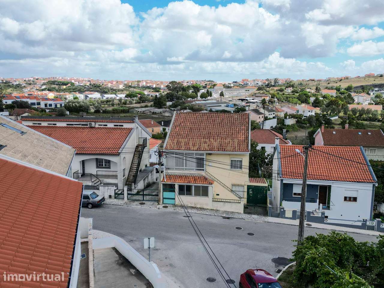 MORADIA T3 COM GARAGEM, LOGRADOURO E ESPAÇO PARA NEGÓCIO - Grande imagem: 3/38