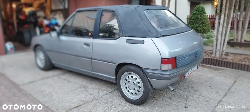 Peugeot 205 - 3