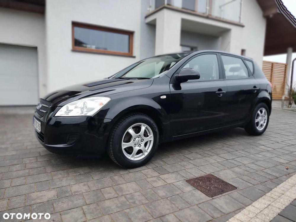 Kia Ceed 1.4 CVVT LX - 12