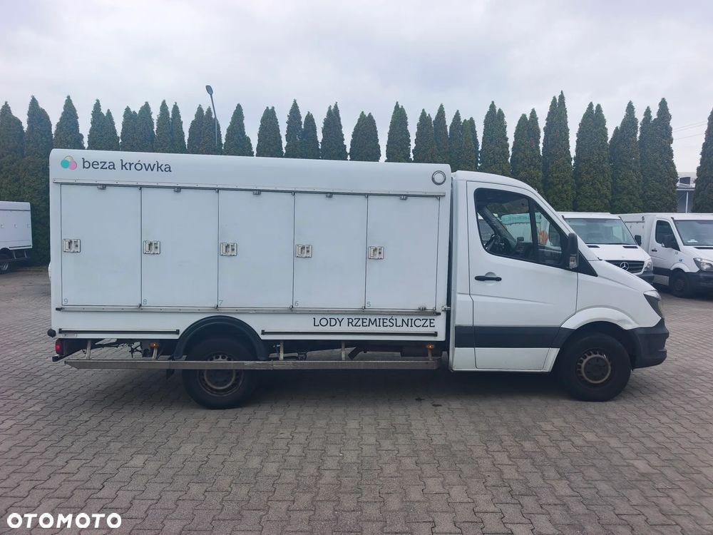 Mercedes-Benz SPRINTER - 4