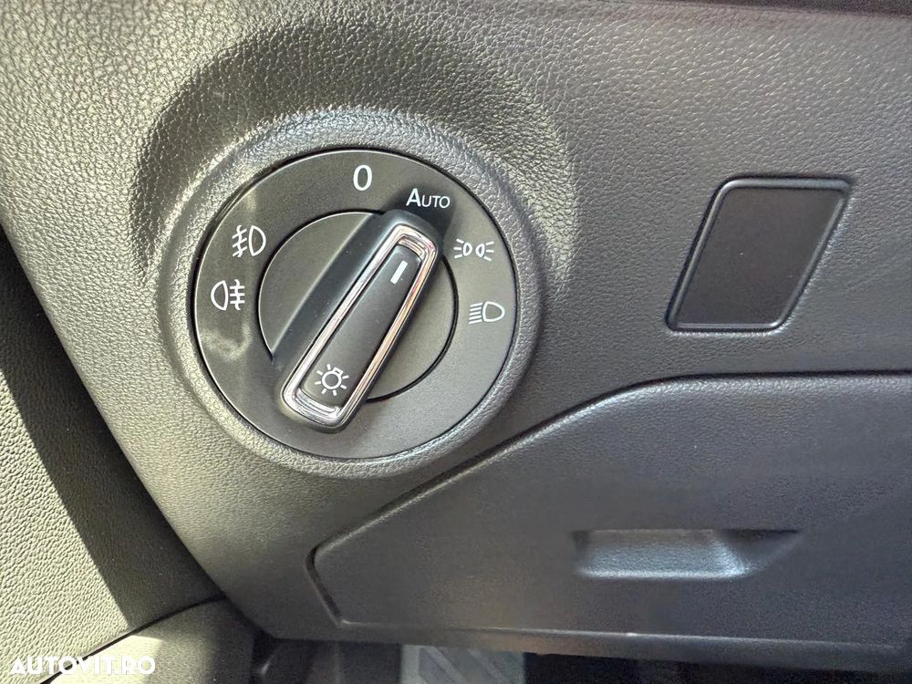 Seat Leon 2.0 TDI DPF Ecomotive FR - 14