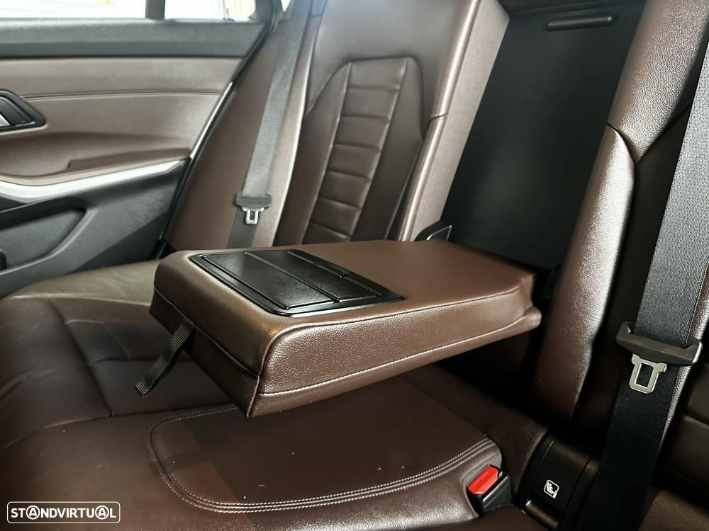 BMW 320 e xDrive Aut. Luxury Line - 49