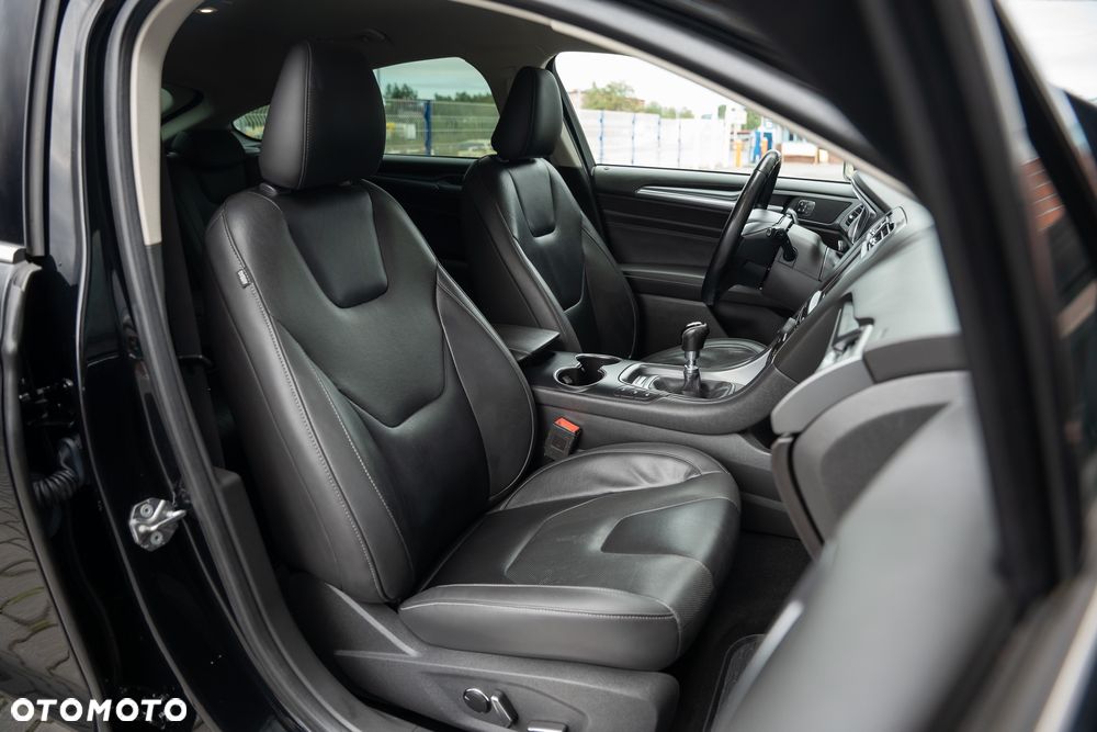 Ford Mondeo 2.0 TDCi Titanium - 24