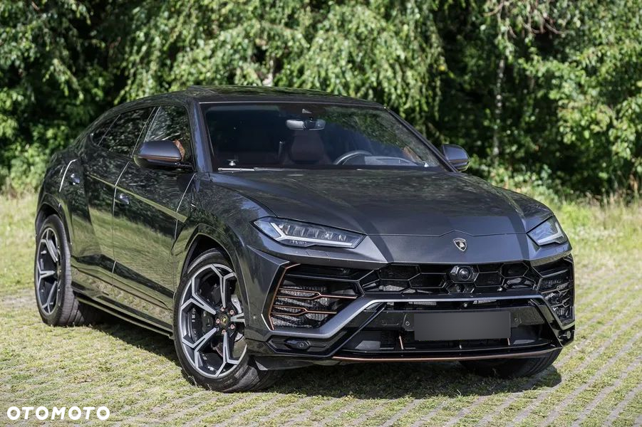 Lamborghini Urus - 5