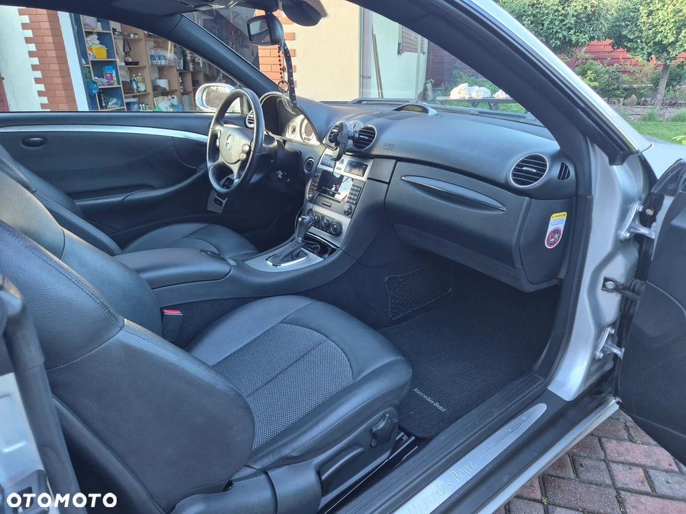Mercedes-Benz CLK 220 CDI Automatik Avantgarde - 9