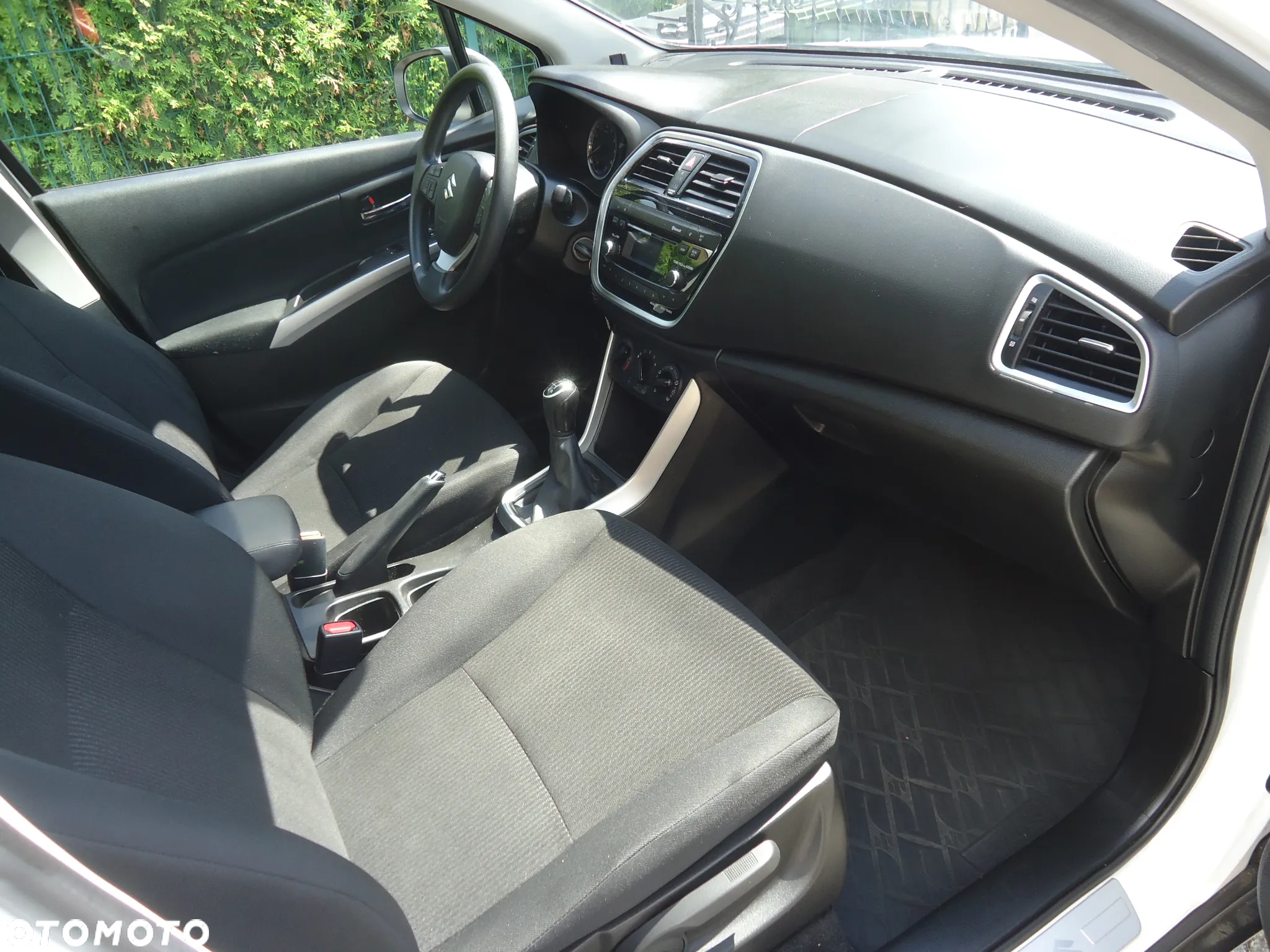 Suzuki SX4 S-Cross 1.0 T Comfort - 14