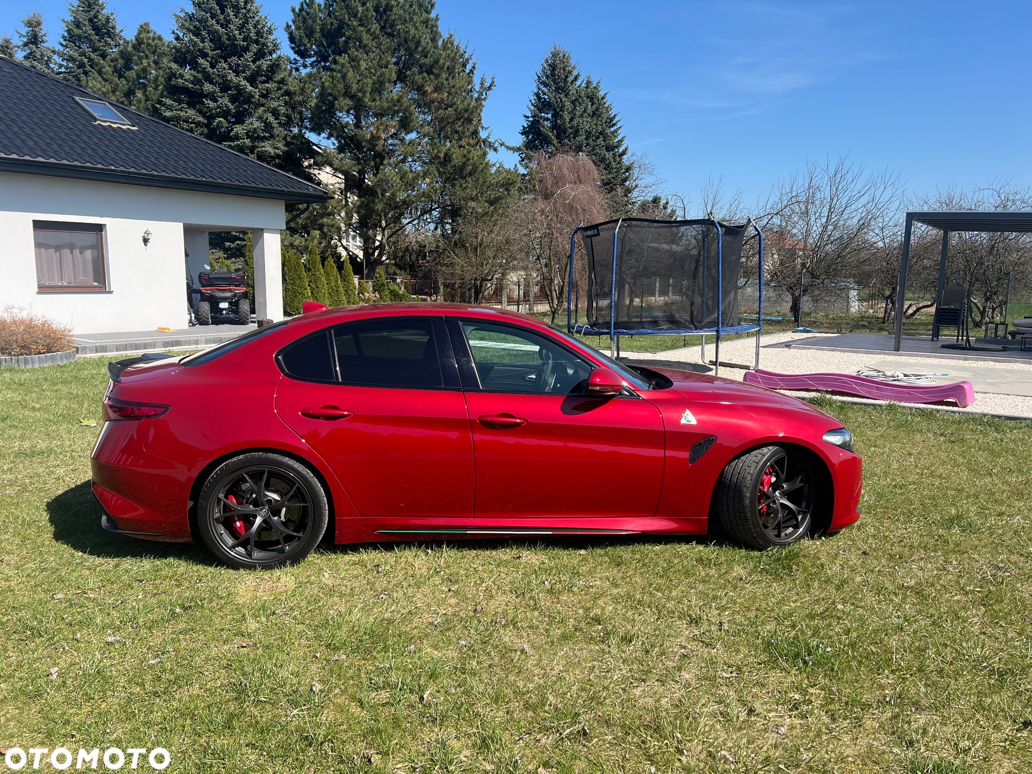 Alfa Romeo Giulia 2.9 V6 Bi-Turbo AT8 Quadrifoglio - 11