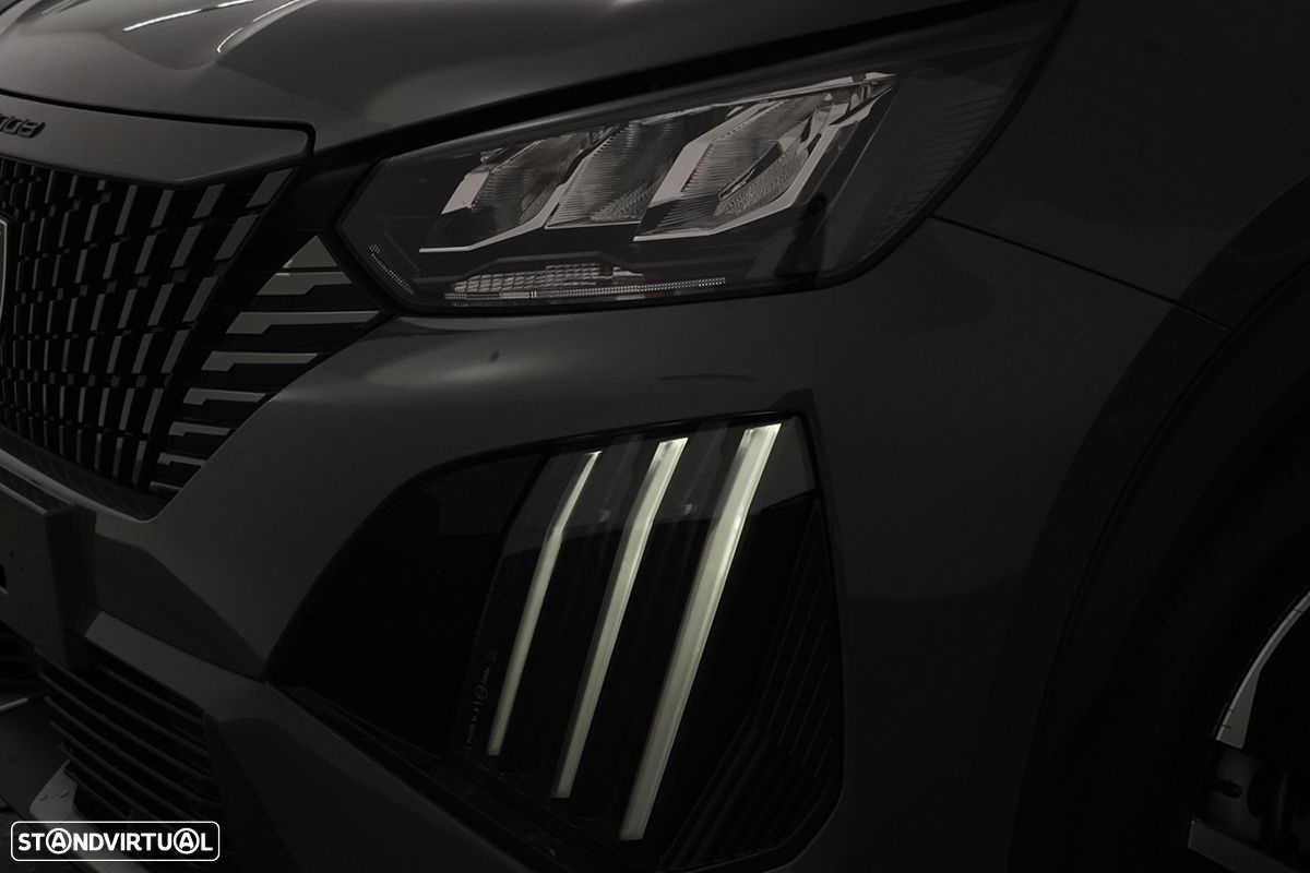 Peugeot 2008 1.2 PureTech Allure - 6