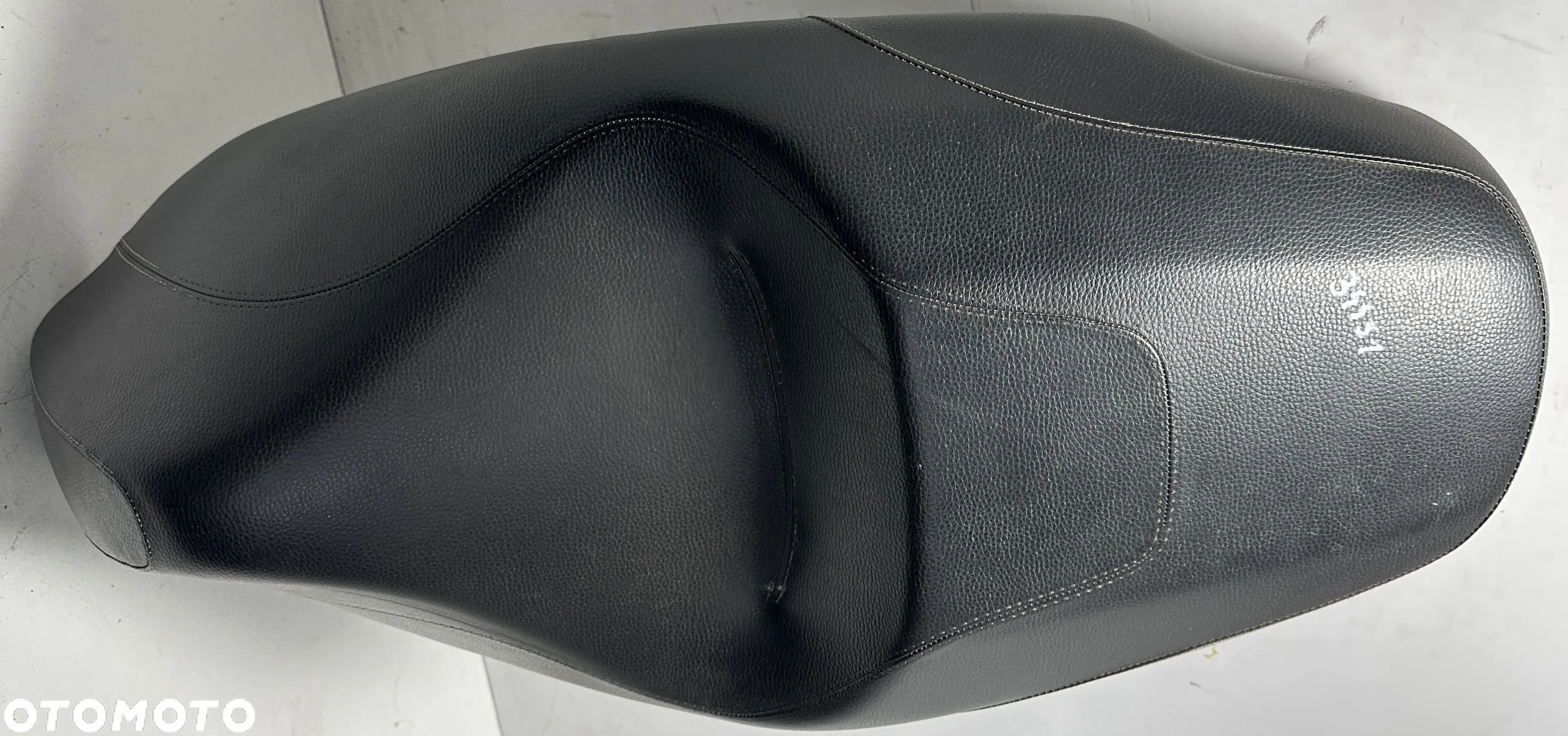 PIAGGIO BEVERLY 125 Fotel Kanapa Siedzenie - 2