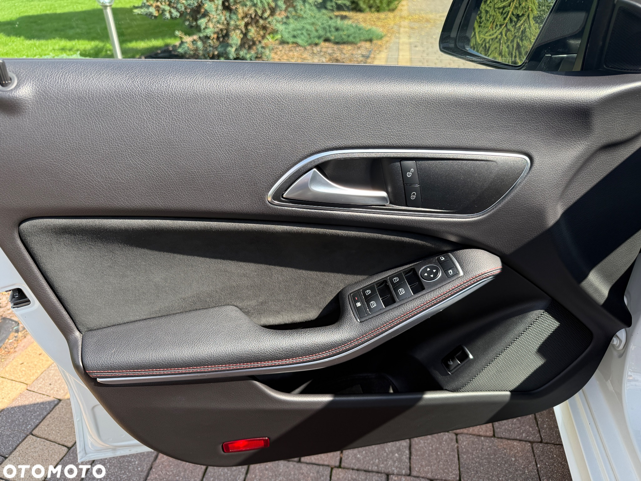 Mercedes-Benz CLA 200 AMG Line - 22