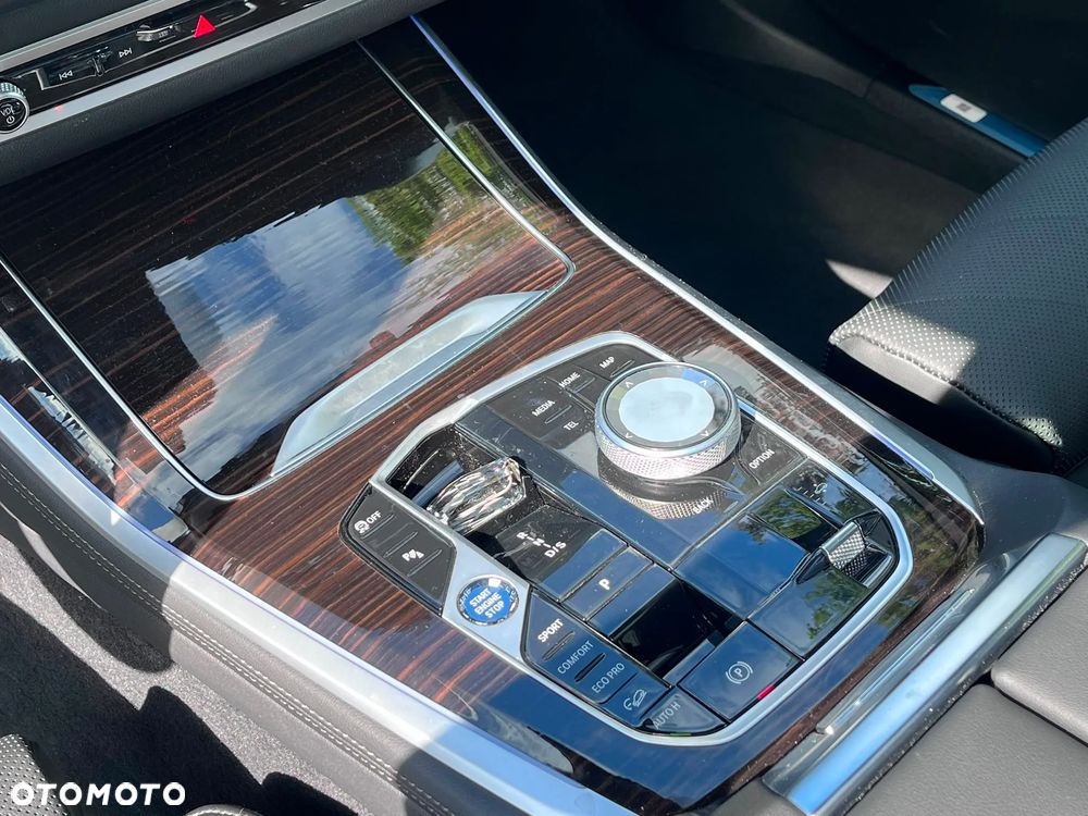 BMW X5 xDrive30d mHEV - 18