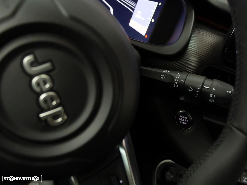 Jeep Avenger 1.2 GSE T3 Altitude - 28