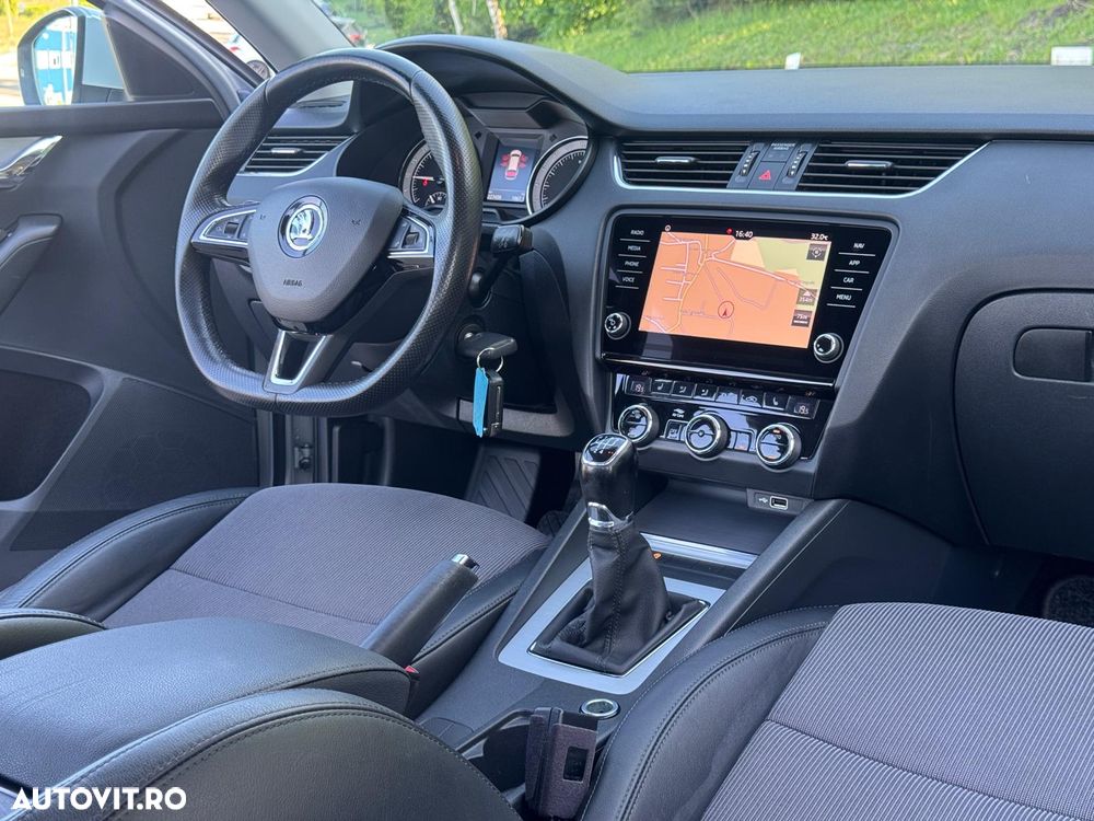 Skoda Octavia 1.6 TDI Ambition - 16