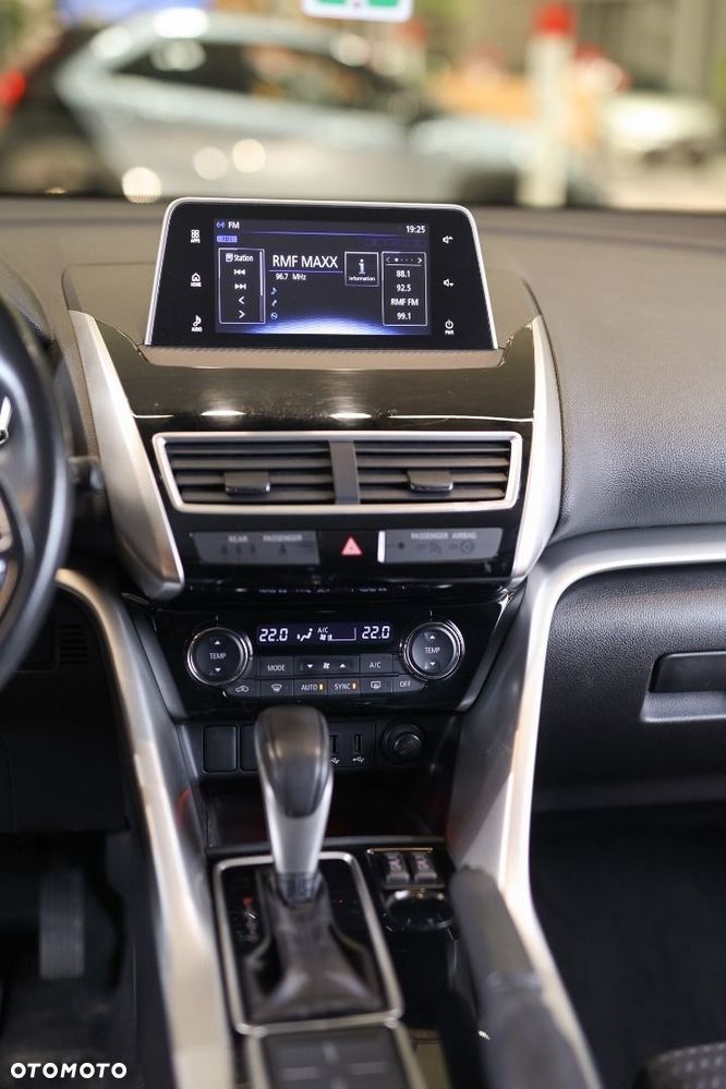 Mitsubishi Eclipse Cross - 28