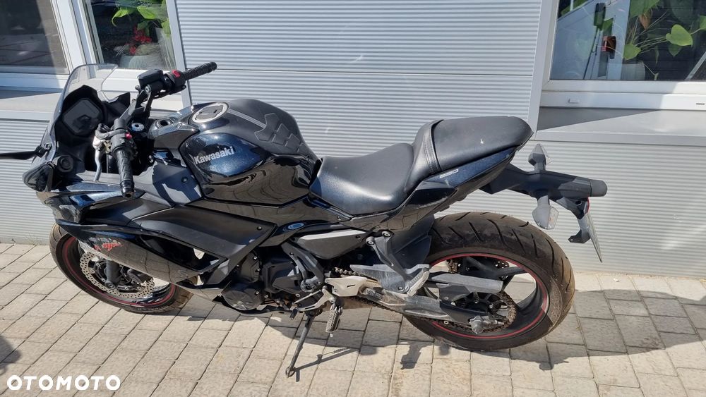 Kawasaki Ninja - 4